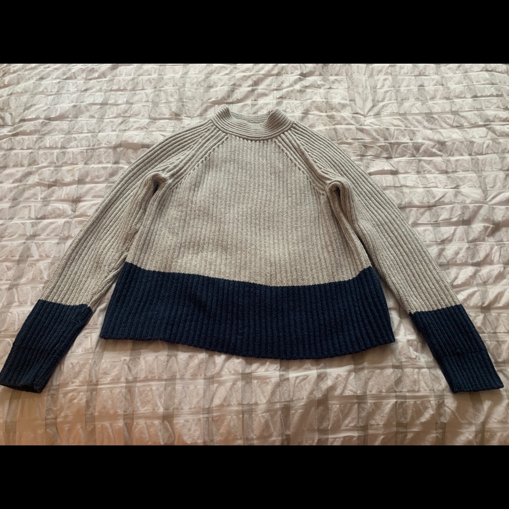 Bans Republic Gray and Navy Sweater